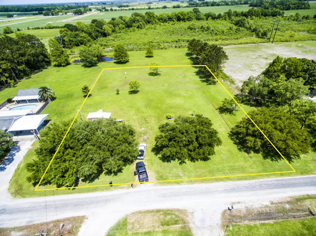 18123 Domonic Road, Erath, LA 70533 (MLS 16004657) Keaty Real Estate