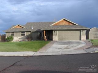 220 NW 32nd Ct , Redmond, OR 97756 (MLS #201500541) :: Windermere Central Oregon Real Estate 220 NW 32nd Ct , Redmond, OR 97756 (MLS #201500541) :: Windermere Central Oregon Real Estate