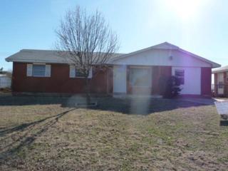 3326 SW Salinas Dr , Lawton, OK 73501 (MLS #140944) :: Pam & Barry's Team - RE/MAX Professionals 3326 SW Salinas Dr , Lawton, OK 73501 (MLS #140944) :: Pam & Barry's Team - RE/MAX Professionals