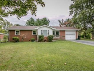 1811 Port Circle , Johnson City, TN 37604 (MLS #353942) :: Jim Griffin Team 1811 Port Circle , Johnson City, TN 37604 (MLS #353942) :: Jim Griffin Team