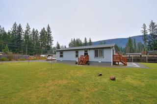 6241 Laurel Place , Maple Falls, WA 98266 (#733297) :: Home4investment Real Estate Team 6241 Laurel Place , Maple Falls, WA 98266 (#733297) :: Home4investment Real Estate Team