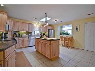 412 Mansion Rd , York County, VA 23693 (#1504818) :: The Kris Weaver Real Estate Team 412 Mansion Rd , York County, VA 23693 (#1504818) :: The Kris Weaver Real Estate Team