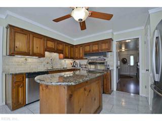 5557 Del Park Ave , Virginia Beach, VA 23455 (#1506237) :: The Kris Weaver Real Estate Team 5557 Del Park Ave , Virginia Beach, VA 23455 (#1506237) :: The Kris Weaver Real Estate Team