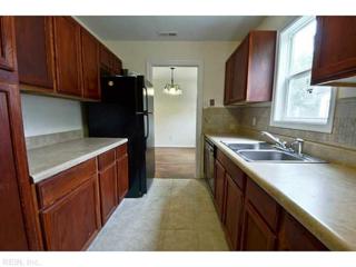 324 Duluth Ct , Hampton, VA 23666 (#1501442) :: The Kris Weaver Real Estate Team 324 Duluth Ct , Hampton, VA 23666 (#1501442) :: The Kris Weaver Real Estate Team