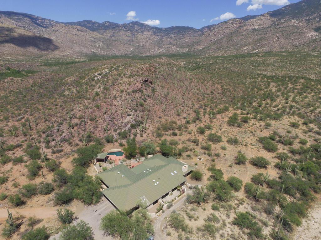 18620 E Cactus Hill Road