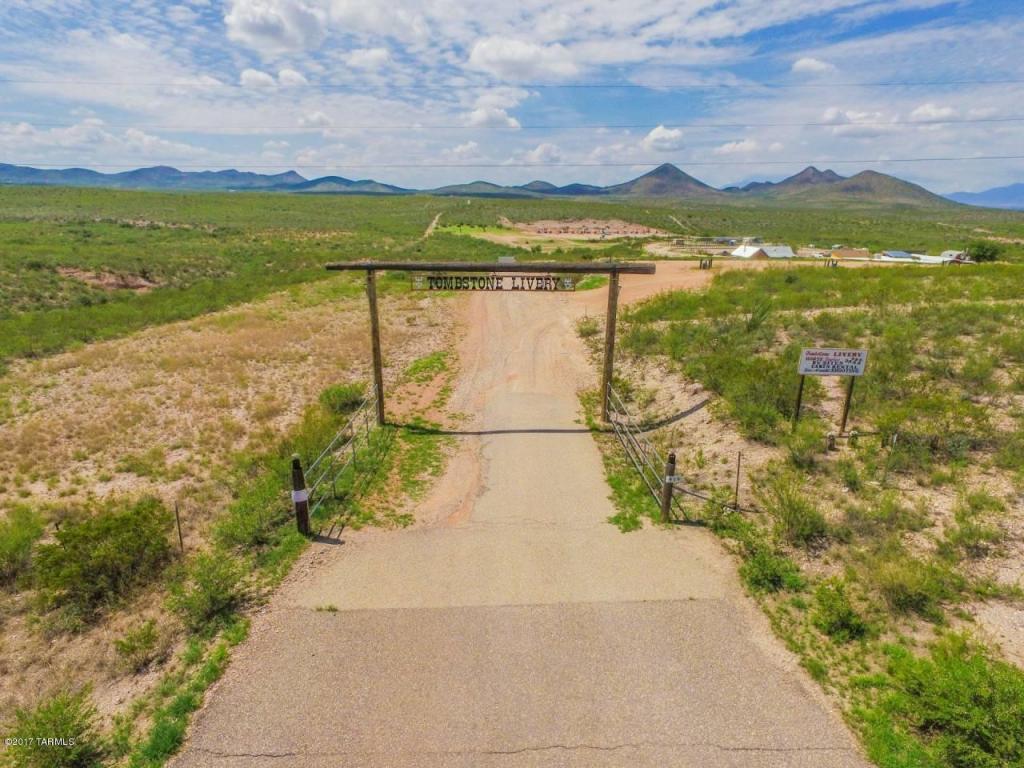 919 W Highway 82
