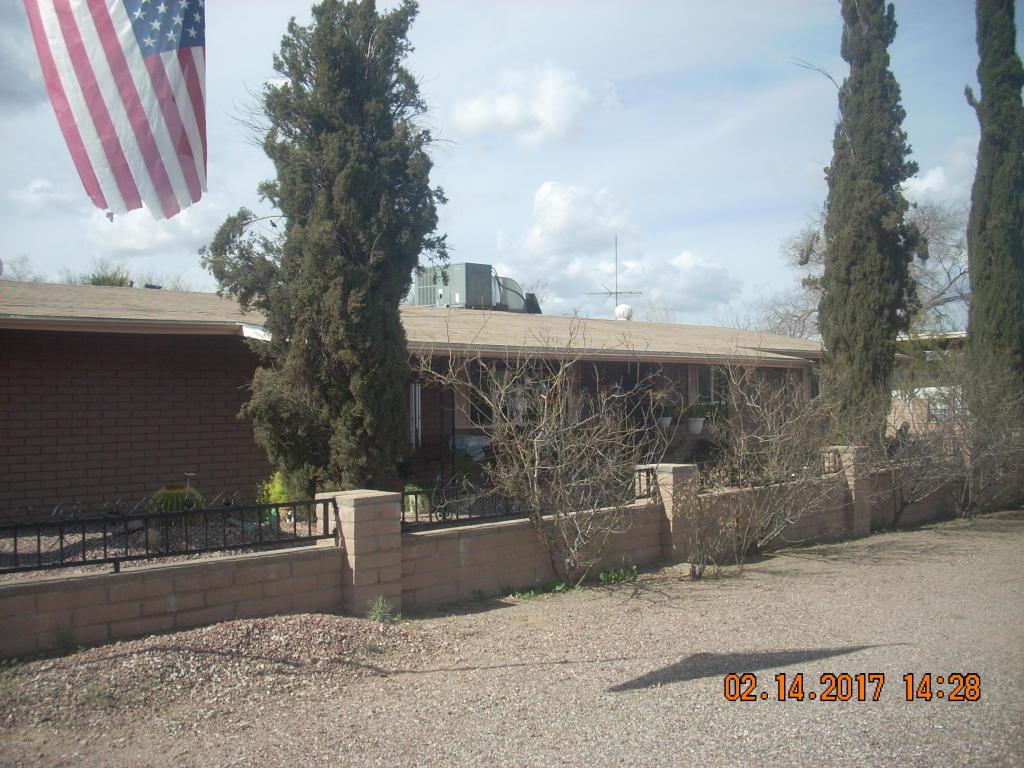 110 Catalina Avenue