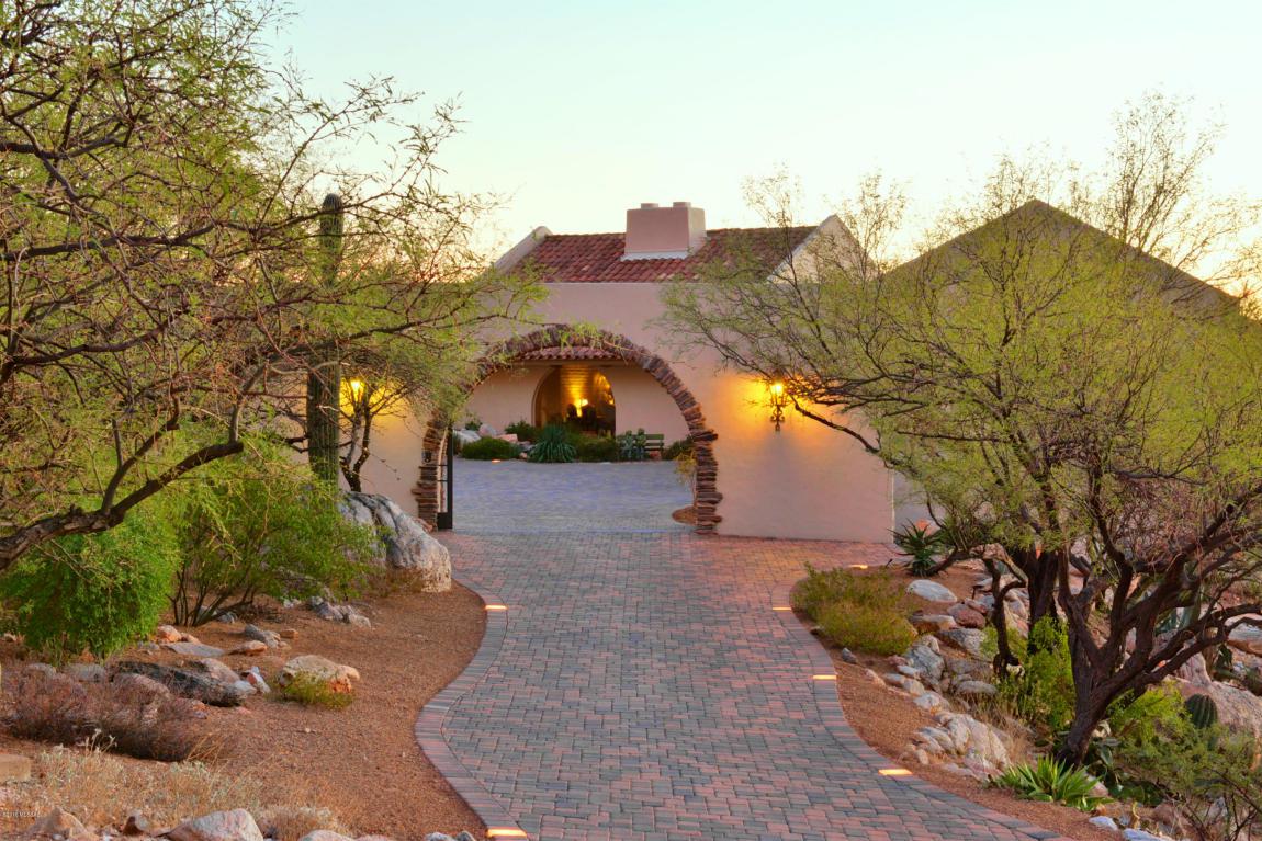 5020 E Oakmont Drive