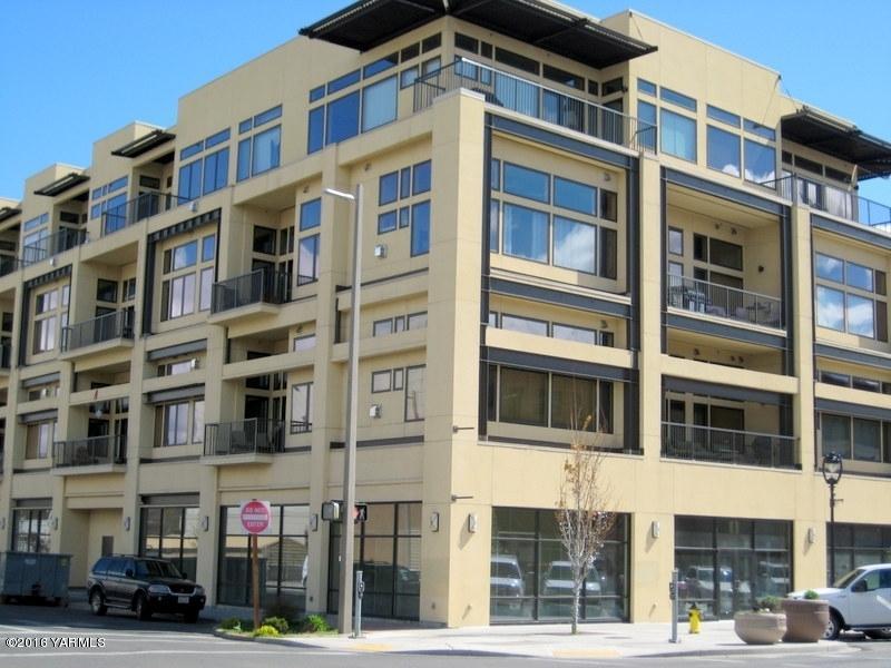 17 N 3rd St 203, Yakima, WA 98901 (MLS 161117) Heritage Moultray